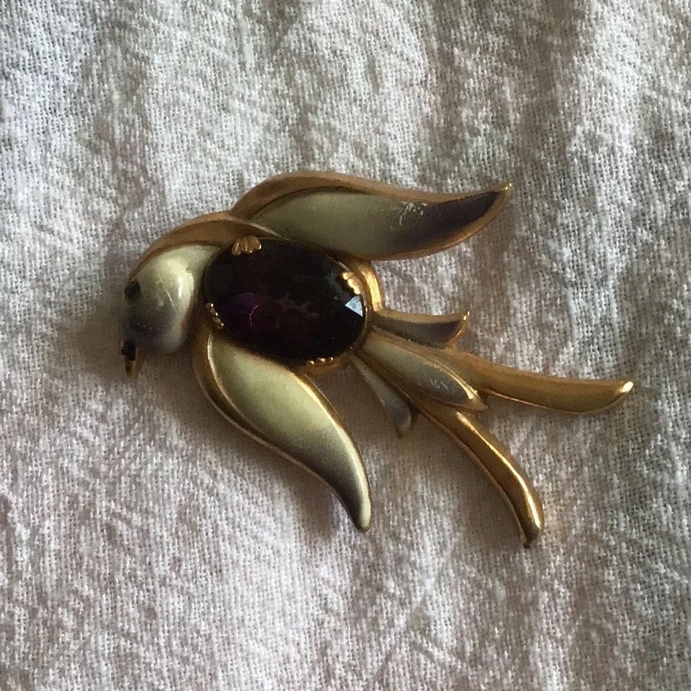 Vintage Pin - Picture 2 of 5